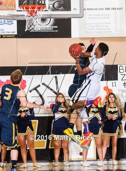 Thumbnail 1 in Gregori @ Enochs photogallery.