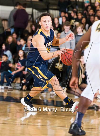 Thumbnail 3 in Gregori @ Enochs photogallery.