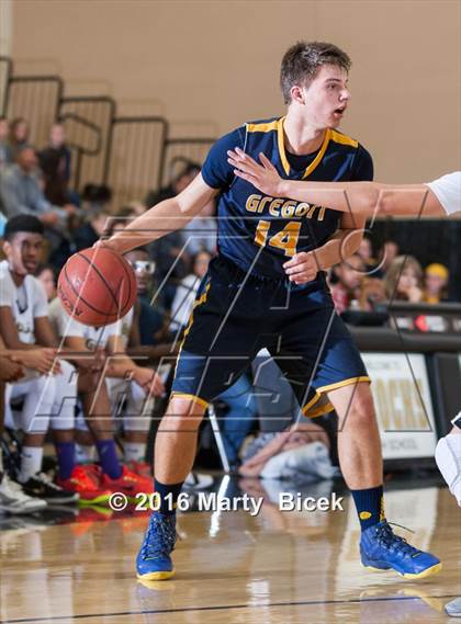 Thumbnail 1 in Gregori @ Enochs photogallery.