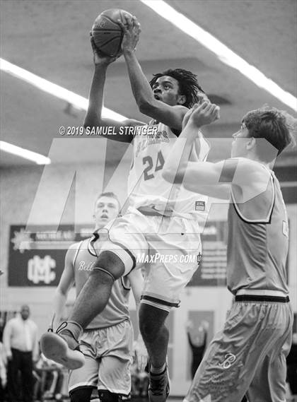 Thumbnail 1 in Bellarmine College Prep @ Moreau Catholic (CIF NorCal D1 Regional Playoffs) photogallery.