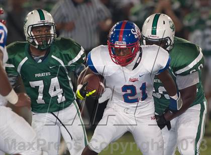 Thumbnail 2 in Serra @ Oceanside (UT Honor Bowl) photogallery.