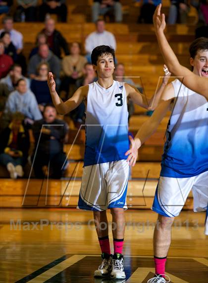 Thumbnail 3 in Massapequa vs Port Washington (Section 8 Class A Final) photogallery.