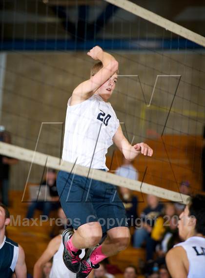 Thumbnail 3 in Massapequa vs Port Washington (Section 8 Class A Final) photogallery.