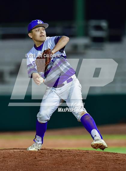 Thumbnail 1 in San Marcos vs United (San Antonio Classic) photogallery.