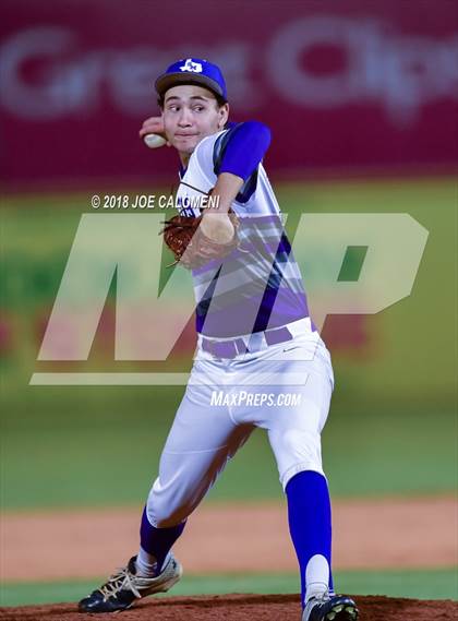 Thumbnail 1 in San Marcos vs United (San Antonio Classic) photogallery.