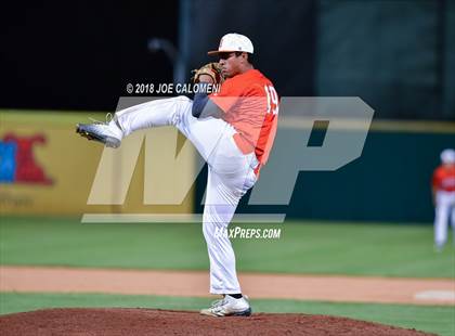Thumbnail 2 in San Marcos vs United (San Antonio Classic) photogallery.