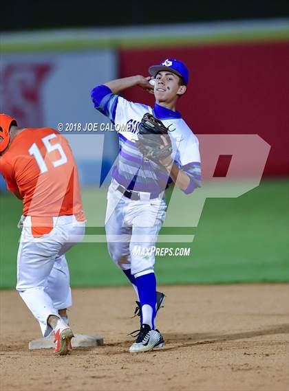 Thumbnail 2 in San Marcos vs United (San Antonio Classic) photogallery.
