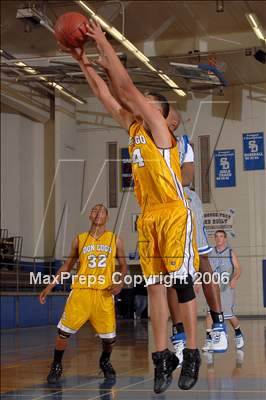 Thumbnail 3 in Don Lugo vs Villa Park (San Dimas Diamond Bar Pro Classic) photogallery.