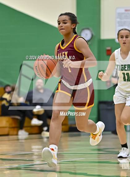 Thumbnail 3 in Alexandria-Monroe @ Yorktown  photogallery.