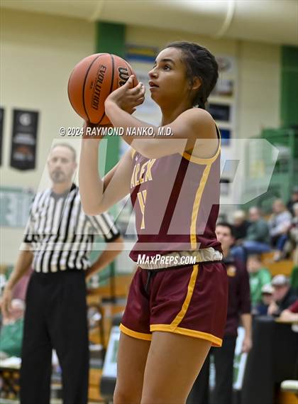 Thumbnail 3 in Alexandria-Monroe @ Yorktown  photogallery.