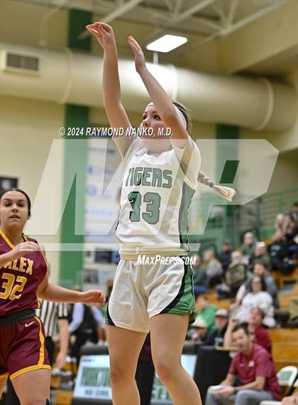 Thumbnail 1 in Alexandria-Monroe @ Yorktown  photogallery.