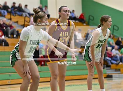 Thumbnail 3 in Alexandria-Monroe @ Yorktown  photogallery.