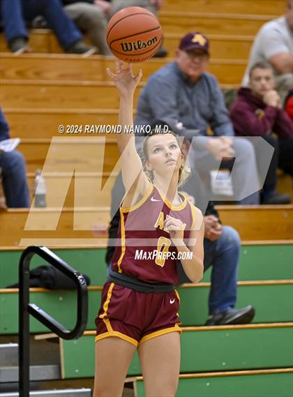 Thumbnail 3 in Alexandria-Monroe @ Yorktown  photogallery.