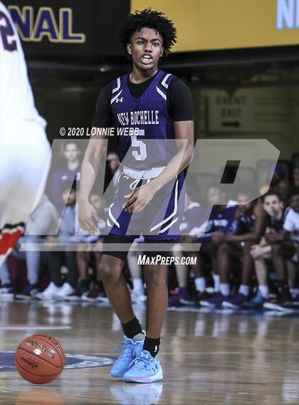 Thumbnail 3 in New Rochelle vs. Horace Greeley (Section 1 Class AA Semifinal) photogallery.