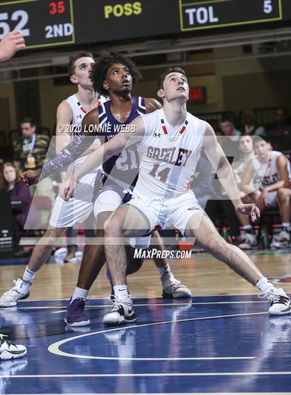 Thumbnail 3 in New Rochelle vs. Horace Greeley (Section 1 Class AA Semifinal) photogallery.
