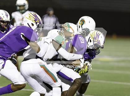 Thumbnail 2 in Sam Houston vs. Brackenridge photogallery.