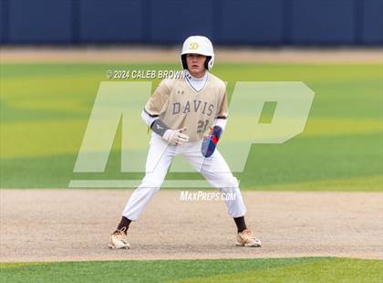 Thumbnail 3 in Davis vs. Corner Canyon (UHSAA 6A Bracket Play) photogallery.