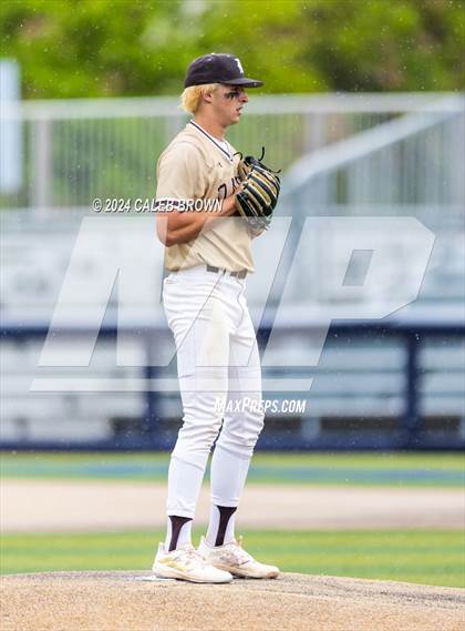 Thumbnail 3 in Davis vs. Corner Canyon (UHSAA 6A Bracket Play) photogallery.