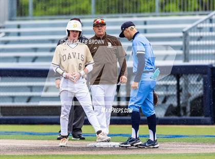 Thumbnail 2 in Davis vs. Corner Canyon (UHSAA 6A Bracket Play) photogallery.