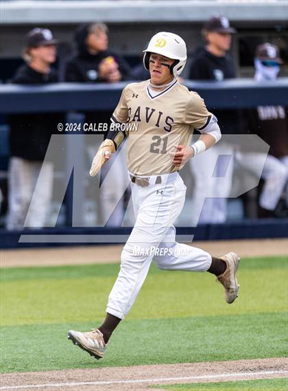 Thumbnail 3 in Davis vs. Corner Canyon (UHSAA 6A Bracket Play) photogallery.