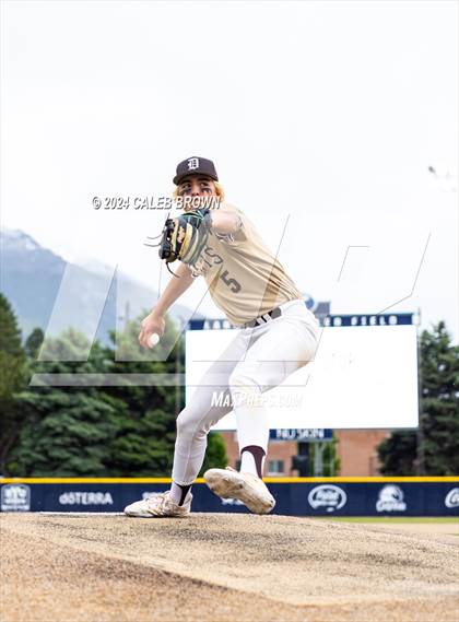 Thumbnail 3 in Davis vs. Corner Canyon (UHSAA 6A Bracket Play) photogallery.