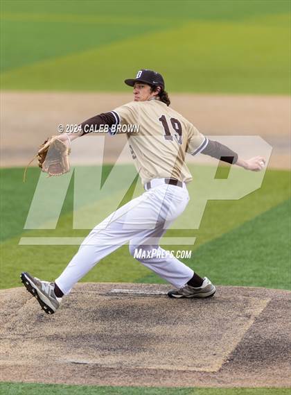 Thumbnail 2 in Davis vs. Corner Canyon (UHSAA 6A Bracket Play) photogallery.