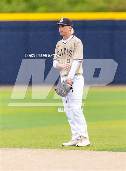 Thumbnail 1 in Davis vs. Corner Canyon (UHSAA 6A Bracket Play) photogallery.