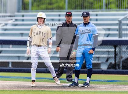 Thumbnail 1 in Davis vs. Corner Canyon (UHSAA 6A Bracket Play) photogallery.