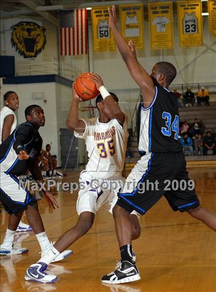 Thumbnail 1 in Brehm Prep vs Quality Education Academy (Best of the Midwest Shootout) photogallery.