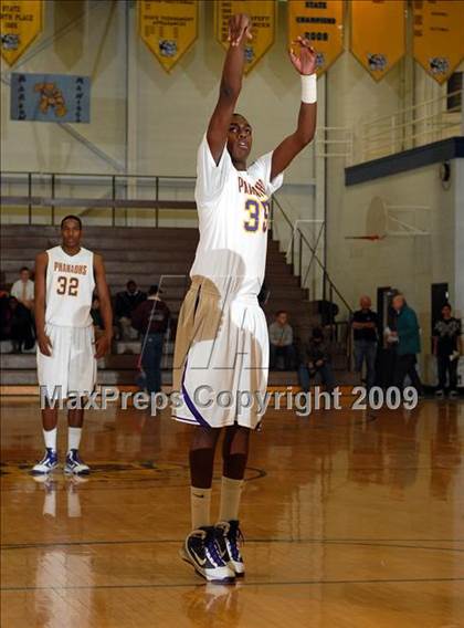 Thumbnail 1 in Brehm Prep vs Quality Education Academy (Best of the Midwest Shootout) photogallery.