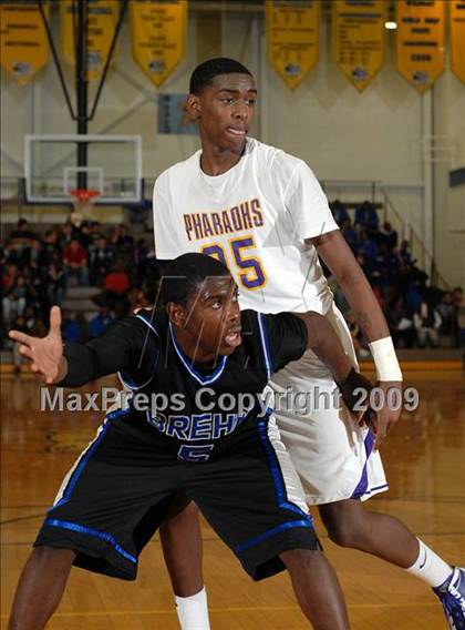 Thumbnail 3 in Brehm Prep vs Quality Education Academy (Best of the Midwest Shootout) photogallery.