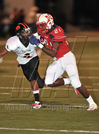 Thumbnail 2 in Haltom @ Northwest photogallery.