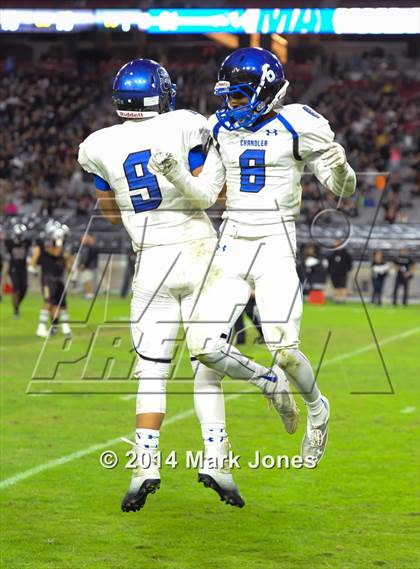 Thumbnail 1 in Hamilton vs. Chandler (AIA D1 Final) photogallery.