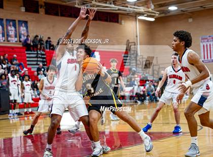 Thumbnail 2 in Salpointe Catholic @ Sahuaro photogallery.