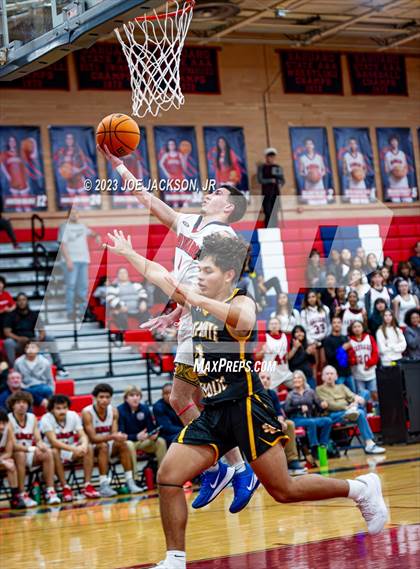 Thumbnail 1 in Salpointe Catholic @ Sahuaro photogallery.