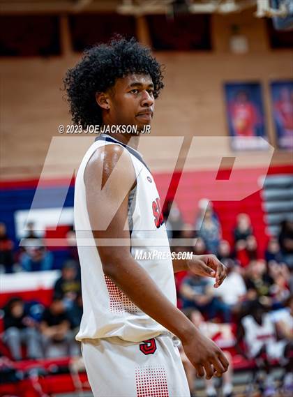 Thumbnail 1 in Salpointe Catholic @ Sahuaro photogallery.