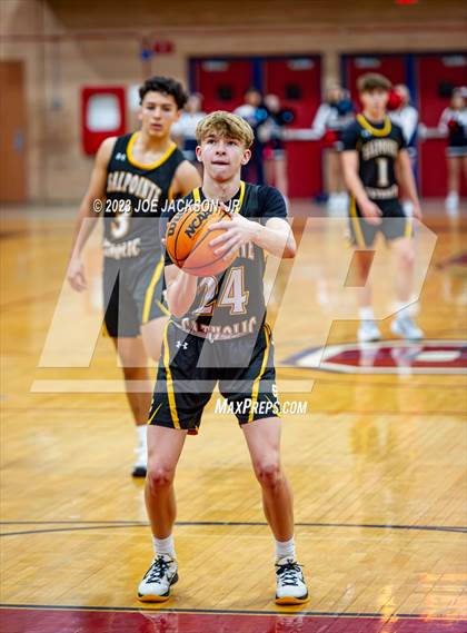 Thumbnail 1 in Salpointe Catholic @ Sahuaro photogallery.