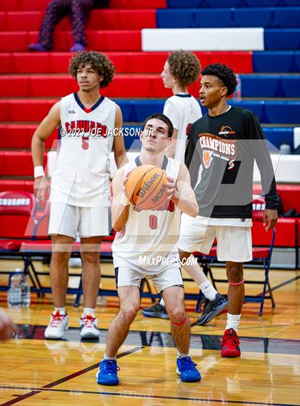 Thumbnail 1 in Salpointe Catholic @ Sahuaro photogallery.