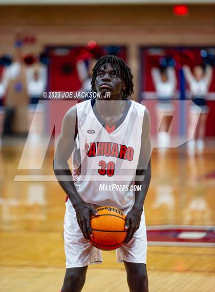 Thumbnail 2 in Salpointe Catholic @ Sahuaro photogallery.