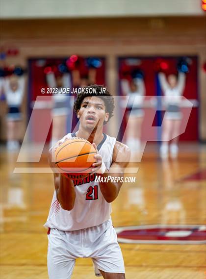 Thumbnail 2 in Salpointe Catholic @ Sahuaro photogallery.