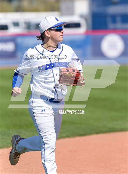 Thumbnail 3 in IMG Academy Black vs. West Linn (Coach Bob Invitational) photogallery.