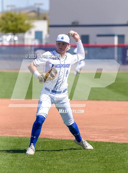Thumbnail 3 in IMG Academy Black vs. West Linn (Coach Bob Invitational) photogallery.