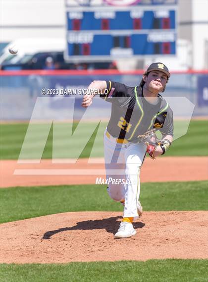 Thumbnail 3 in IMG Academy Black vs. West Linn (Coach Bob Invitational) photogallery.