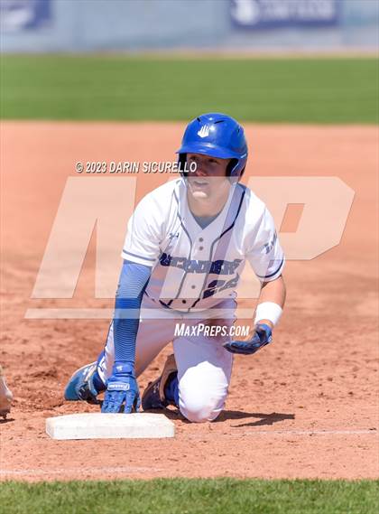 Thumbnail 3 in IMG Academy Black vs. West Linn (Coach Bob Invitational) photogallery.