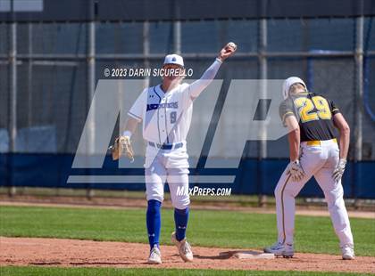 Thumbnail 1 in IMG Academy Black vs. West Linn (Coach Bob Invitational) photogallery.