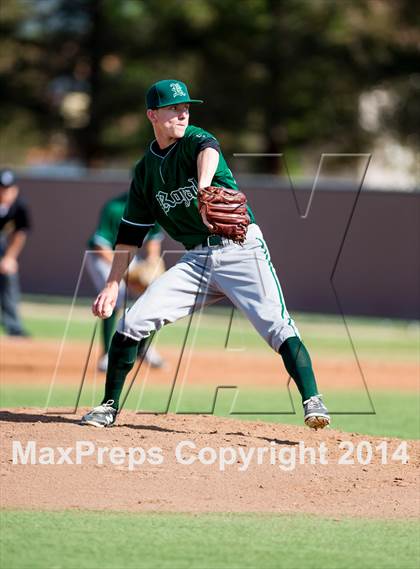 Thumbnail 1 in Royal @ Simi Valley photogallery.