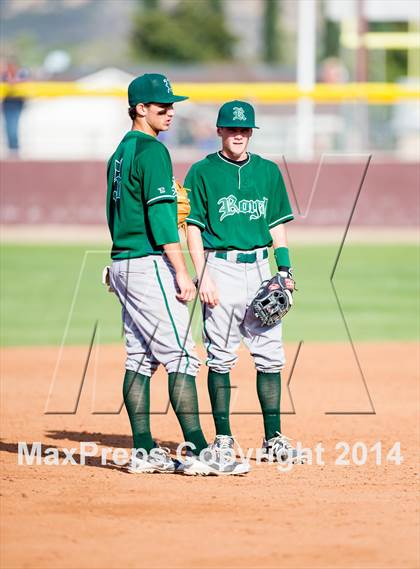 Thumbnail 2 in Royal @ Simi Valley photogallery.