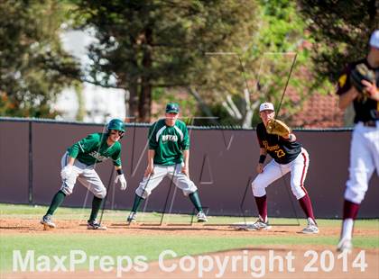 Thumbnail 1 in Royal @ Simi Valley photogallery.