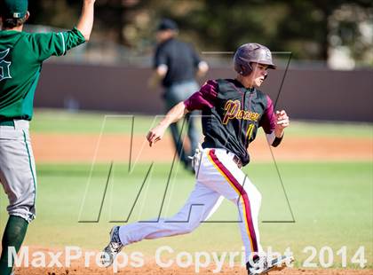 Thumbnail 2 in Royal @ Simi Valley photogallery.