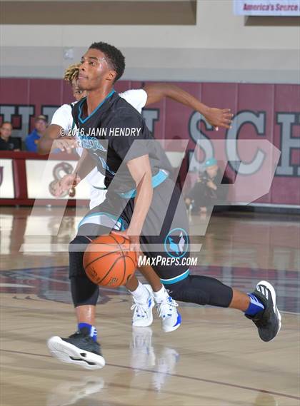 Thumbnail 2 in Chino Hills vs. Sheldon (Rancho Mirage Holiday Invitational) photogallery.